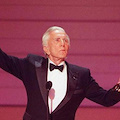 Hollywood dice addio a Kirk Douglas, amava l'Italia e la Costiera Amalfitana