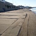 Salerno: al via operazioni di pulizia e spianamento delle spiagge libere cittadine