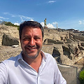 Salvini a Pompei: «Con meno burocrazia di De Luca la Campania potrebbe vivere di turismo»