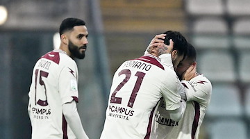 Calcio, Serie B. La Salernitana pareggia con il Modena