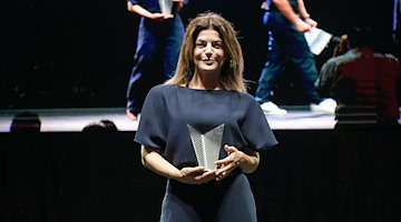 L'attrice Bianca Nappi chiude l’edizione 2024 del "Premio Fabula" a Bellizzi: ecco i vincitori