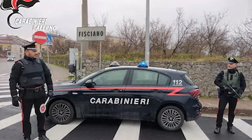 Tentato furto in una tabaccheria: arrestato 17enne a Fisciano 