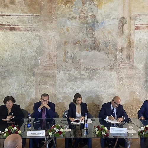 Il Ministro Sangiuliano a Buccino per la riapertura del Museo Archeologico Nazionale Marcello Gigante di Volcei