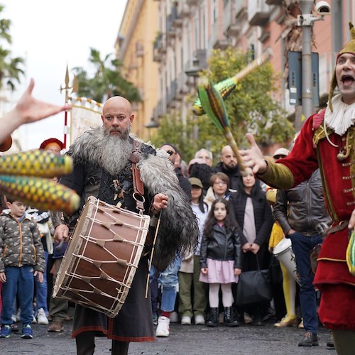 A Salerno la Fiera del Crocifisso