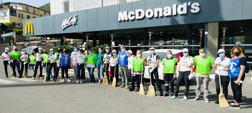 Occhi Su Salerno - “Le giornate insieme a te per l'ambiente” di McDonald's  arrivano a Nocera Superiore: raccolti 182kg di rifiuti